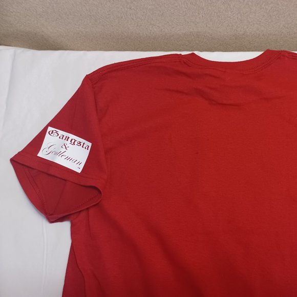 Burgundy tee shirt with white trim - Picture 4 of 4